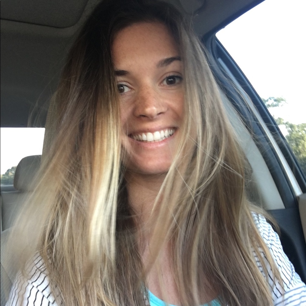 Meet your Posher, Courtney